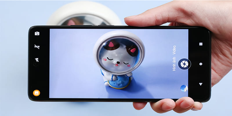 Thách thức trong việc phát triển công nghệ zoom quang học